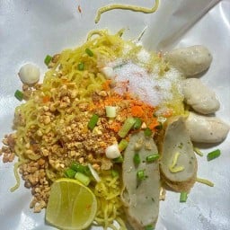 กับข้าวครัวคุณก้อย ลำลูกกาคลอง2 ตลาดนานาเจริญ/ตลาดเย็น