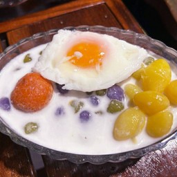 บัวลอย ไข่หวาน ไข่เค็ม แปะก๊วย