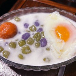 บัวลอย ไข่หวาน ไข่เค็ม