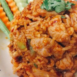 ข้าวผัดหมูชิ้นน้ำพริกเผาไข่ดาวสูตรป้า l