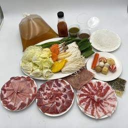 SET A ชุดหมูจุใจ ( สำหรับ 2-3 ท่าน )