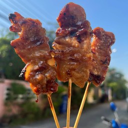 ลูกชิ้นทอด-หมูปิ้ง