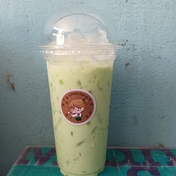 นมเขียวมรกตเย็น