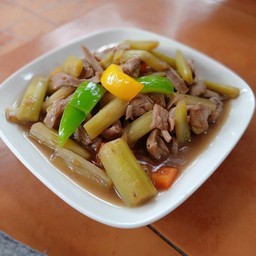 ผัดสายบัว