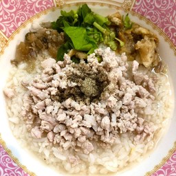 ข้าวต้มหมูสับ