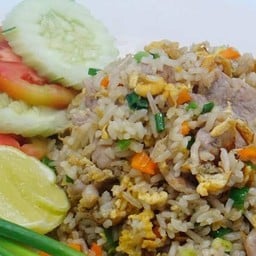 ณัฐตามสั่ง สาขาอ่อนนุช17