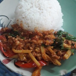 พริกแกงหน่อไม้หมูสับ