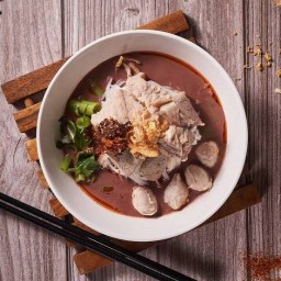 ต้นตำรับ ผัดน้ำตาไหล ฮาลาล โชคชัย4