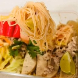 ยูแซ่บหมี่ขยุ้ม มน