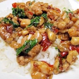 ครัวมากินกัน ตามสั่งสาขา2(ท้ายซอย) ปิยวรารมย์ เฟส3 ซอย 14  ( ท้ายซอย )