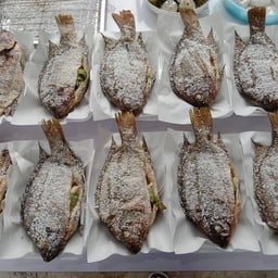 อาหารตามสั่ง ( ใช้ข้าว หอมมะลิแท้ )  ครัวนายอ้วน อาหารตามสั่ง