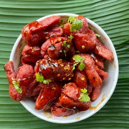 ไส้กรอกแดงทอด