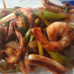 ทะเลผัดพริกเผา