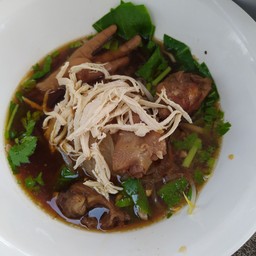 เกาเหลาไก่ตุ๋น