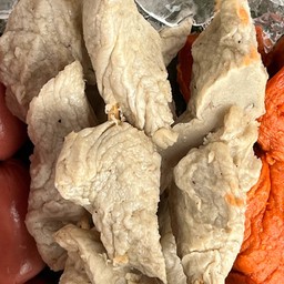 ป้าษร ลูกชิ้นทอด