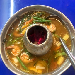 แกงส้มผักรวมกุ้ง