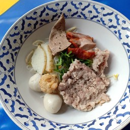 เส้นใหญ่แห้ง