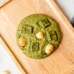Matcha Macadamia White Choc
