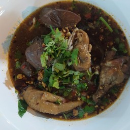 เกาเหลาต้มยำไก่ตุ๋น