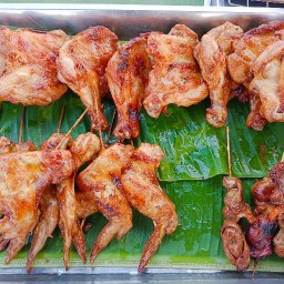 ภัสรา ส้มตำ-ไก่ย่าง ประชาอุทิศ76