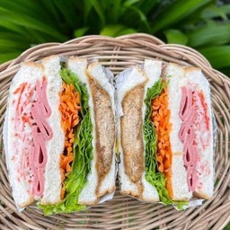 ร้านคนกินแซนวิช ตลาดเก่ายะลา