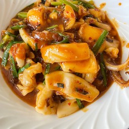 หมึกผัดไข่เค็ม