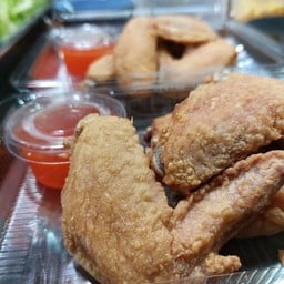 ร้านครัวลุงหมอ ถนนสายใยรัก