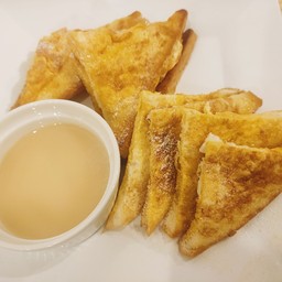 ขนมปังชุปไข่