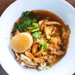 ก๋วยเตี๋ยวขาหมู