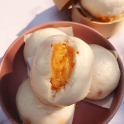 เปาไข่เค็มลาวา