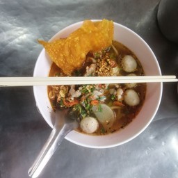 ก๋ยวเตี๋ยวหมูต้มยำ