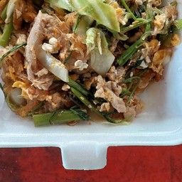 สุกี้น้ำหรือแห้ง หมู,ทะเล ระบุตัวเลือก