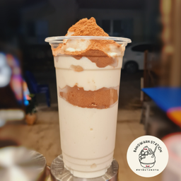 นมสดปั่นไมโลภูเขาไฟ
