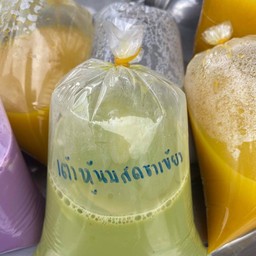 น้ำเต้าหู้ ชาเขียว