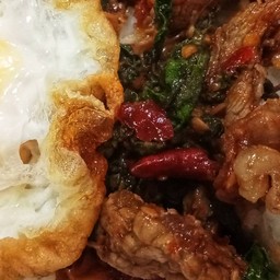 กะเพราสูตรลุง