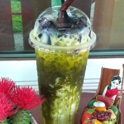 เฉาก๊วยนมสดคาราเมลชาเขียว
