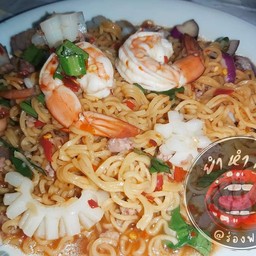 ยำมาม่าทะเล