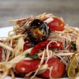 พอใจยำ & ตำ