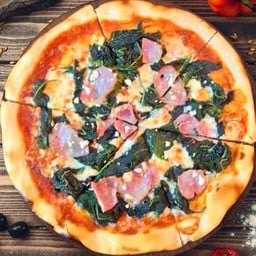 พิซซ่า บราโว่ เชิงทะเล