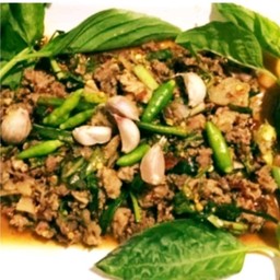 ลาบเนื้อสุก