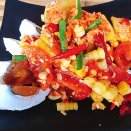 ตำข้าวโพดไข่เค็ม