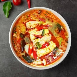 ต้มยำปลากระพงแอนด์ซีฟู้ด