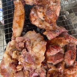 คอหมูย่าง