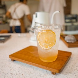 ฮันนี่เลมอนโซดา (Honey Lemon Soda)