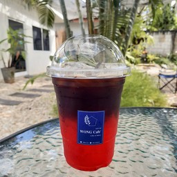 อเมริกาโน่ สตอเบอร์รี่