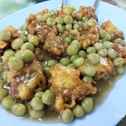 ซี่โครงหมูอบถั่ว