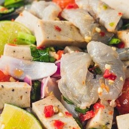 ยำหมูยอกุ้งสด