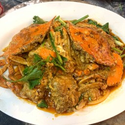 ปูม้าผัดผงกระหรี่