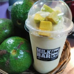 อะโวคาโด้นมสดไวท์มอลต์ปั่น