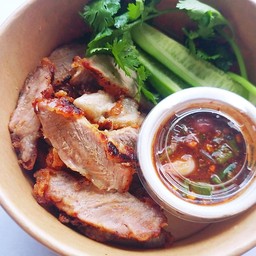 ร้านข้าวหมูคลุก หมูทอดจิ้มแจ่ว